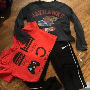 Lu can nike is a small gaming shirt is a 5